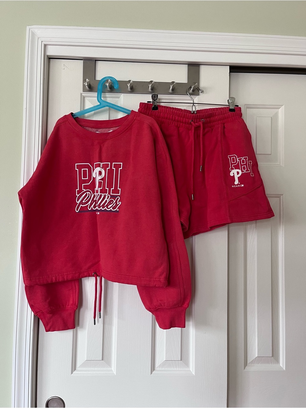 Women’s Phillies Red Sweatshirt & Shorts Set
